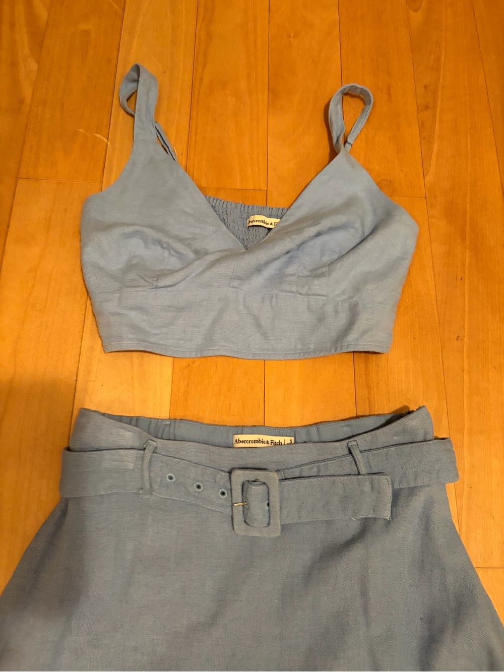 Abercrombie & Fitch Light Blue Linen-Blend Cropped Top & Belted Skirt Set - Picture 2 of 15